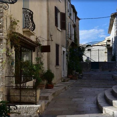 Apartment In Nisa Exterior foto